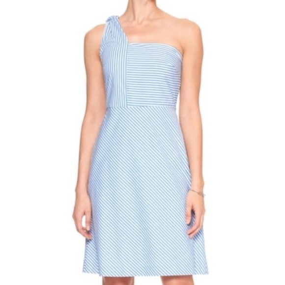 Banana Republic Dresses & Skirts - BANANA REPUBLIC Blue & White One Shoulder Dress 2